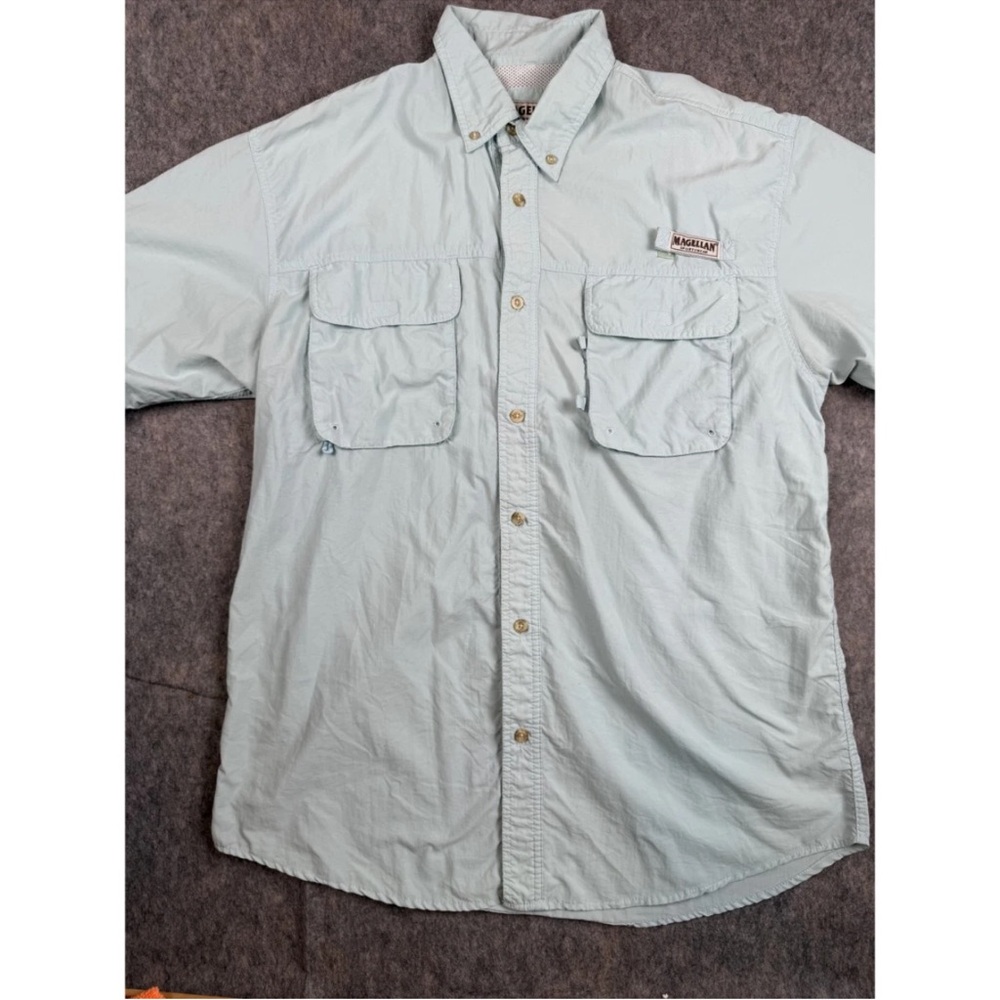 Magellan Sportswear Shirt Men's L Light Blue‎ Short Sleeve Collared Button-Down